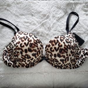 Victoria's Secret Very Sexy Pushup